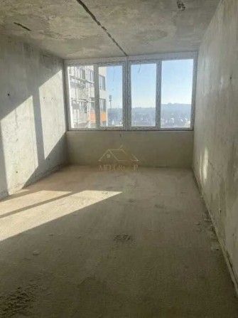 Продається 1к кімнатна квартира 40м2, балкон, зручне планування. - фото 1