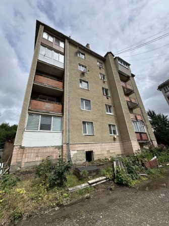 Продам 3 кімнатну квартиру за хорошу ціну - фото 1
