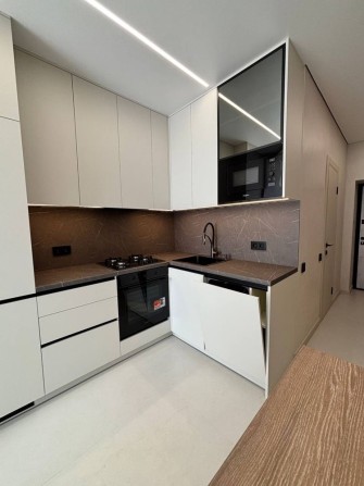 Продаж 1-кімнатної квартири з великою терасою 18м2, 2 поверх, ЖК Софія Резиденс - фото 1