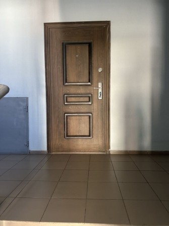 Терміново Продам 1-кімнатна квартира в дуже хорошому місці Молодіжне містечко - фото 1