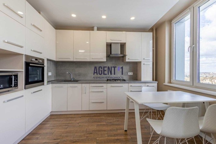 ЖК Crystal Avenue 2кімн. квартира  вул. Оксамитова 9а Петропавлівська Борщагівка - фото 1