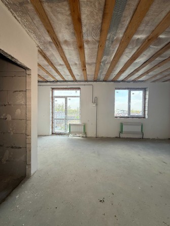 Продаж 3-кімнатна 2-рівнева квартира з газом в Амстердамі, Білогородка, 15 хв до Києва, балкон, деше - фото 1