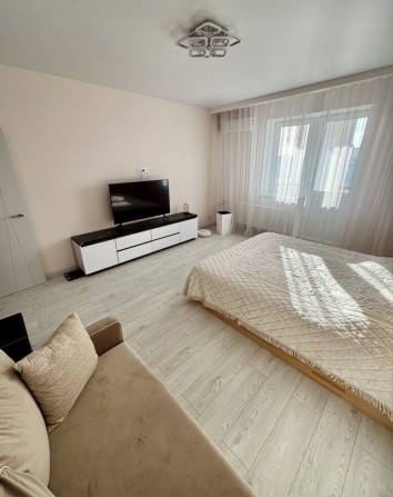 Продаж 3 кімнатної квартири розкішної в ЖК Волошковий 94м2 | Газ | Софіївська Борщагівка | ЖК Софія  - фото 1