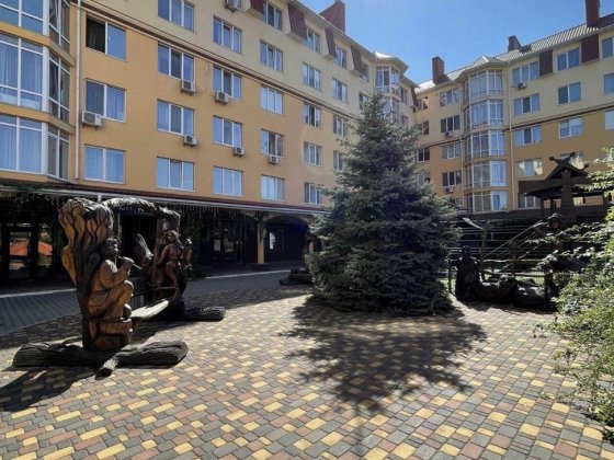 Продам велику квартиру в ЖК Київський маєток. Софіївська Борщагівка
