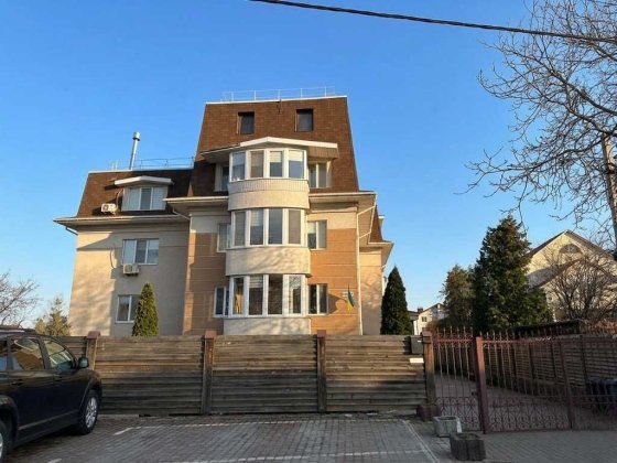 Продаж квартири 120 м2 ,3 -к, газове опалення, Ворзель! Ворзель