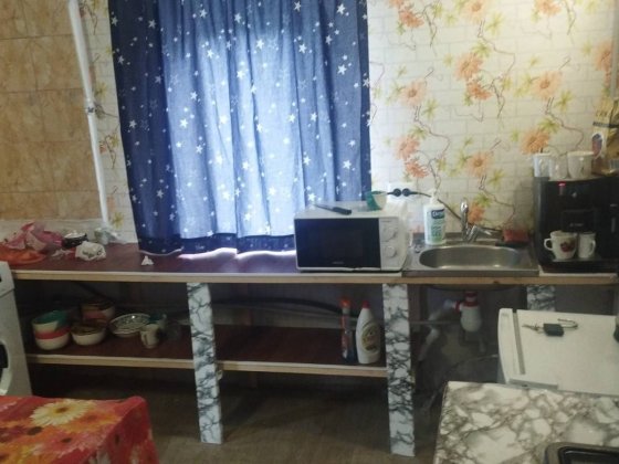 Здам  будинок  ЦЕНТР також Є СЕВЕРНИЙ до 10 місць документи офіційно Слов'янськ