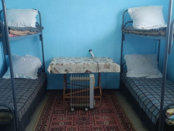 Здається для бригади частина будинку.Р-н Прокуратури. Бровары