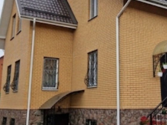 Черкаси,оренда будинку,близькість до центру, 200 м зупинка  міського транспорту Черкассы