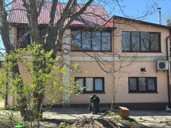 СДАЕМ долгосрочно дом 145 м кв + 10 соток участок Оболонь, Киев !! - фото 1