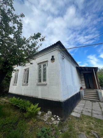 Сдам дом 80 м2 район Передовой (Клинчик) есть подвал, место под авто - фото 1