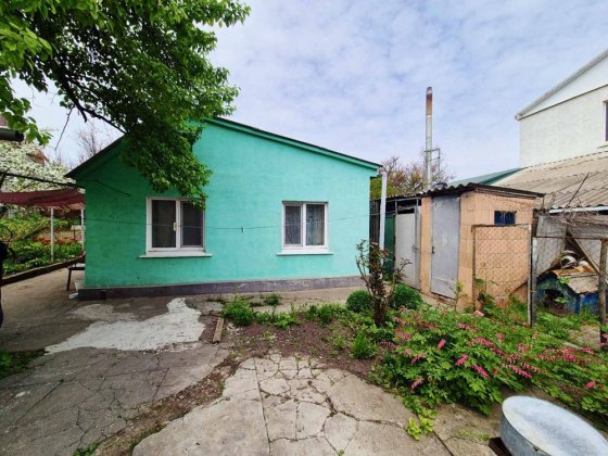 1 кімнатний будинок.Нова Балашівка