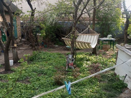 Сдам в оренду или обменяю дом на два выхода один хозяин 93 кв м общей  на пол дома  до 60кв м  с доп Кропивницкий