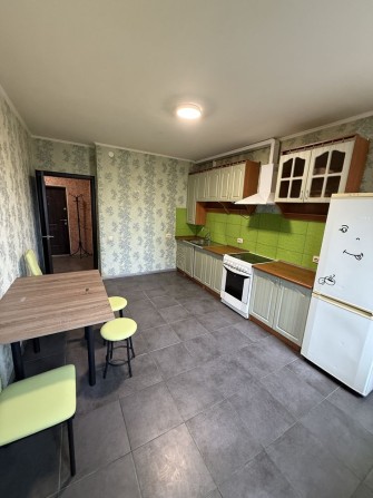 Продаж великоі 1к квартири з ремонтом - фото 1