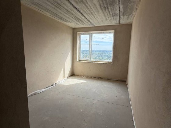 ПРОДАМ простору 2к квартиру без ремонту з газом та підземним паркінгом Підгірці