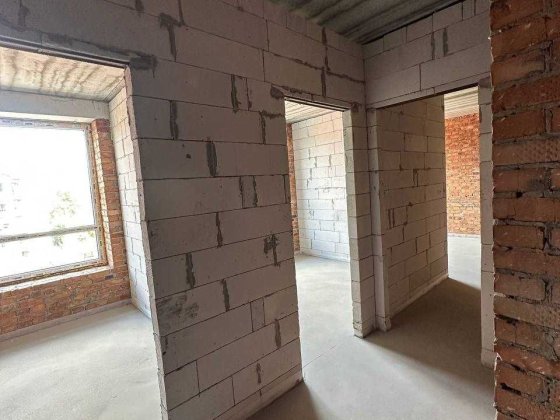 продаж 2к квартири за 15 хвилин від Києва з терасами Подгорцы