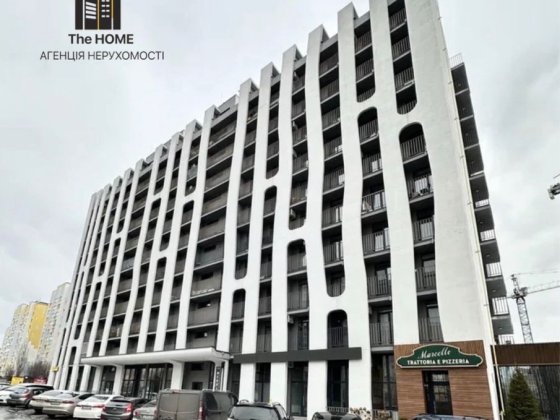 Продаж 2к квартири ЖК Сінема Хаус Софія поряд