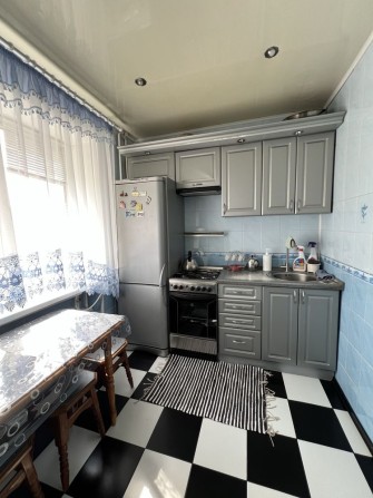 Продам СУПЕР 2х кімнатну квартиру зі своїм опаленням в центрі - фото 1
