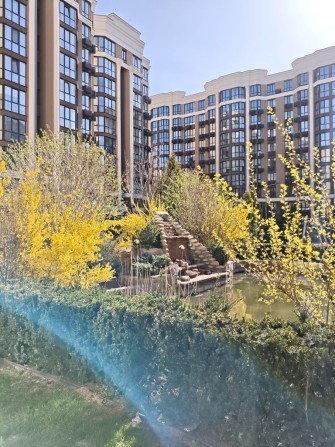 Однокімнатна квартира з терасою в Sofia Residence! Вид на алею з фонтаном! Ексклюзив! - фото 1