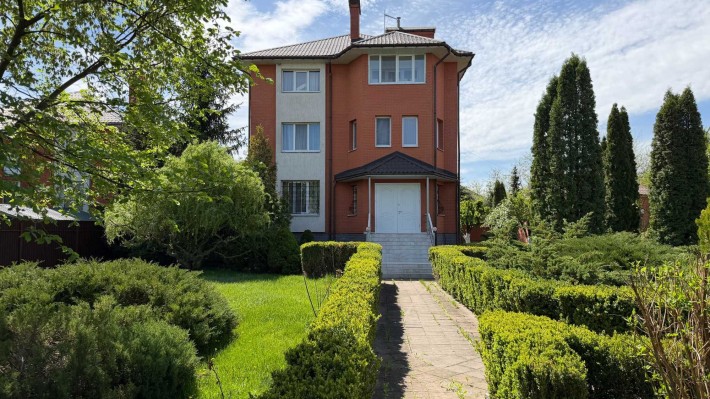 Без % оренда будинку в с. Погреби, 400 м.кв. - фото 1