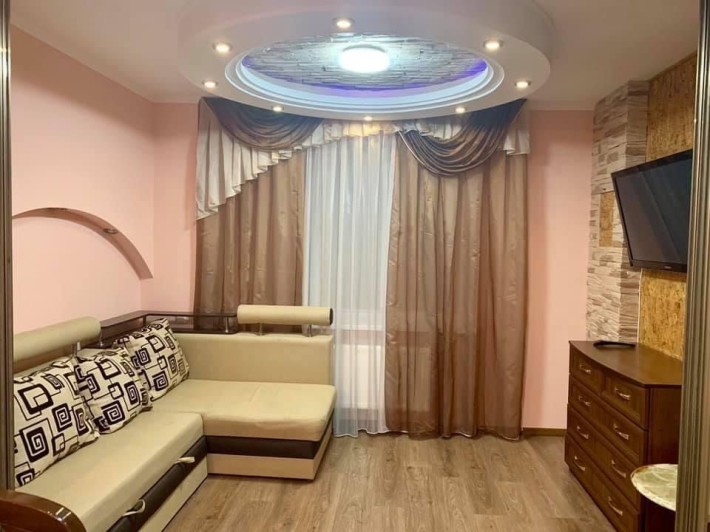 Продаж 1 км квартира ЖК Чайка - фото 1