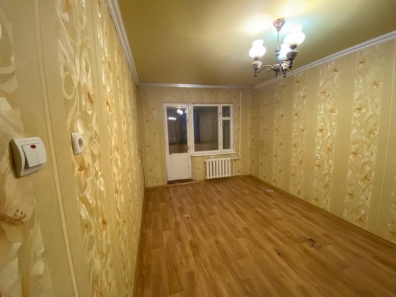 Продам 1 кімнатну квартиру Шкарівка
