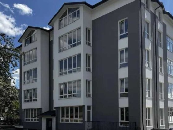 Продаж 5-к. квартири ЗДАНА 145/120/25м² Винники 125000$ Винники