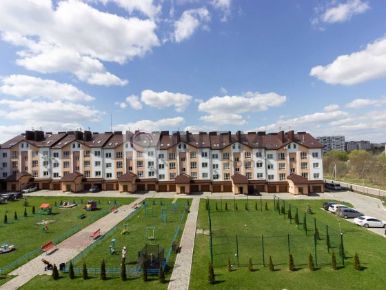 Продаж 3-к. квартира + кухня-студія, закрита територія Данбуд, Львів Сокільники