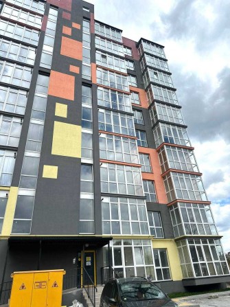 Продаж 1 кімнатної квартири 50,5 м2 в місті Винники по вул. Кільцевій, 19.  10 поверх - фото 1