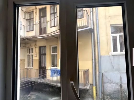 Продаж 1к квартири вул Шептицьких 49900$ Скнилов