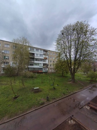 Сокаль продам двокімнатну квартиру по вул.Г.Упа ,можливий продаж по програмі євідновлення - фото 1