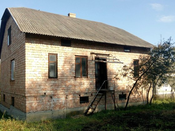 Продається цегляний будинок Стебник