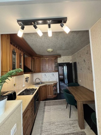 Продам 2-х комнатную квартиру ! - фото 1
