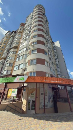 Радужный/ЖК «Левитана», двор без машин. Генератор. - фото 1