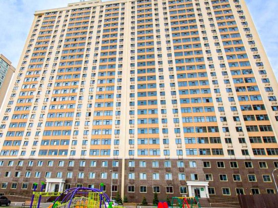 Розкішна 3 кімнатна квартира 97 м2 на вул. Академіка Сахарова Крижанівка