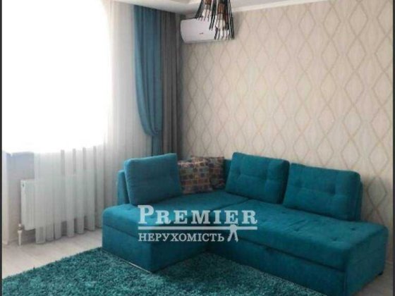 1 комнатная квартира 40 м2 с ремонтом в ЖК Радужный Лиманка