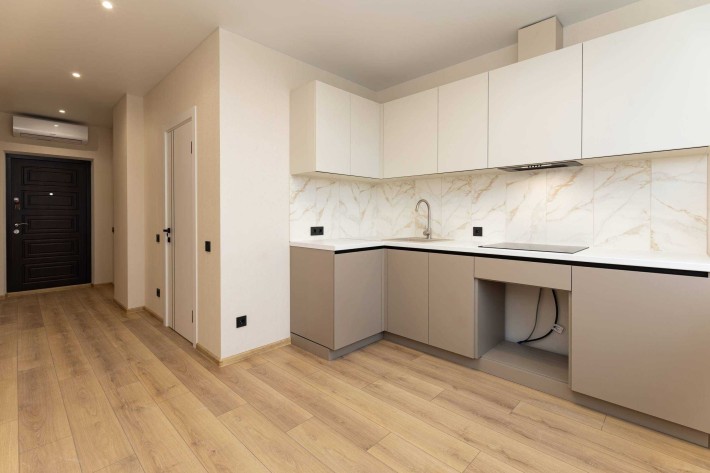 Продам 1-кімнатну квартиру з ремонтом у ЖК 30 Жемчужина Програма - фото 1
