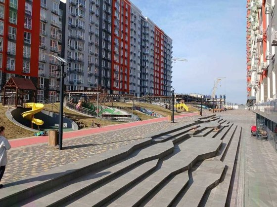 Смарт квартира з меблями, технікою  у новому ЖК. Авангард