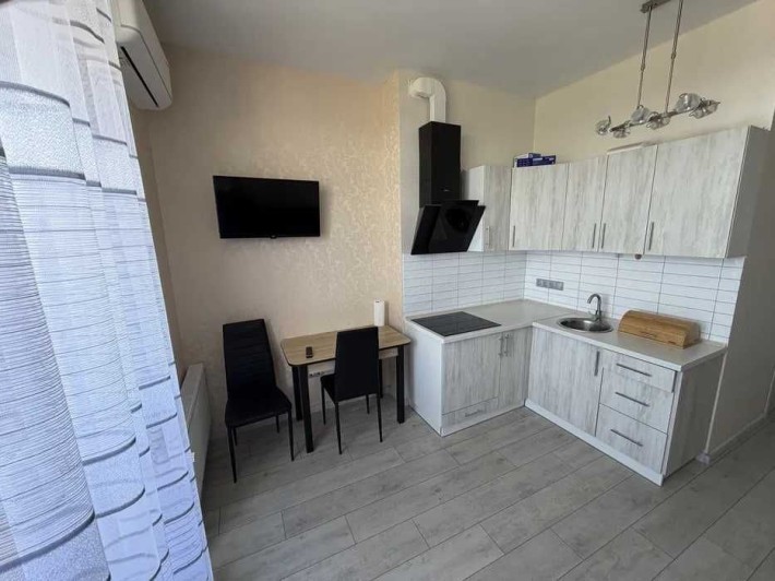 Продам квартиру - студію з терасою в ЖК "Смарт Сіті" на вул. Бочарова - фото 1