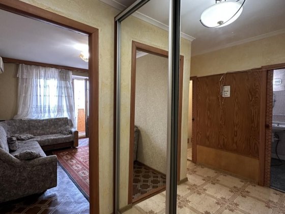 Срочная продажа квартиры с мебелью в комфортном районе Лески (Одесская обл.)