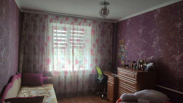 Продам 3 кімнатну квартиру - фото 1