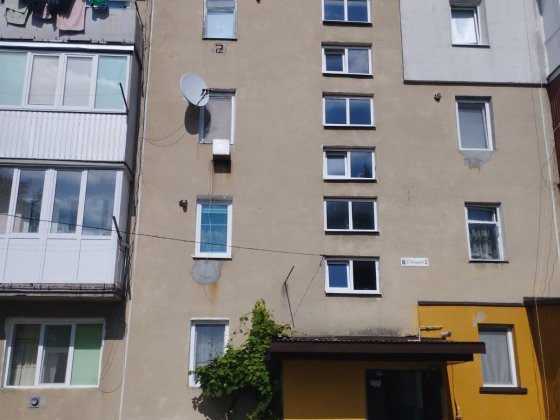 Продаю 1 кімнатну квартиру.смт Микулинці Подволочиск