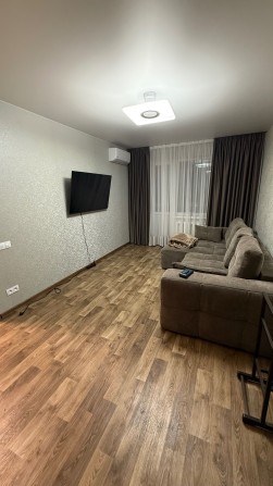 Продам стильну 1 -кімнатну квартиру - фото 1
