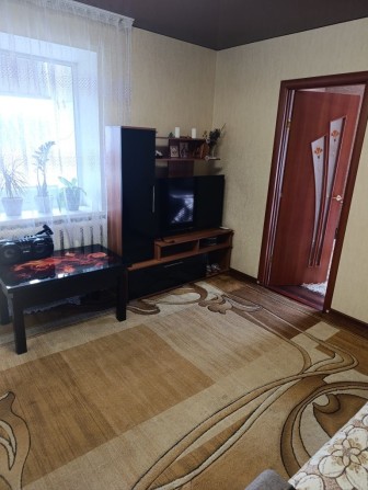 Продам 3-к квартиру - фото 1