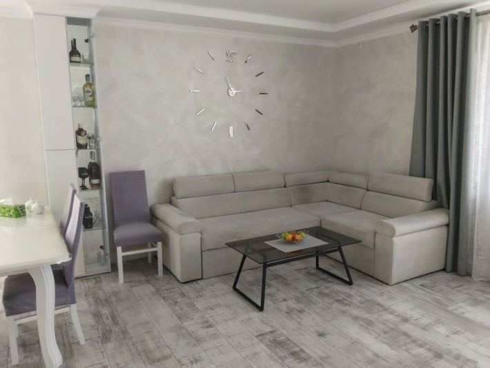 Продам 3х кімнатну квартиру - фото 1