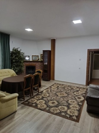 Продається квартира  площею 112 м. кв - фото 1