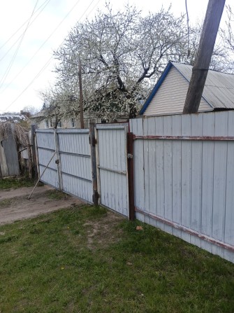 Продаж квартири із зем. ділянкою  в Мені - фото 1
