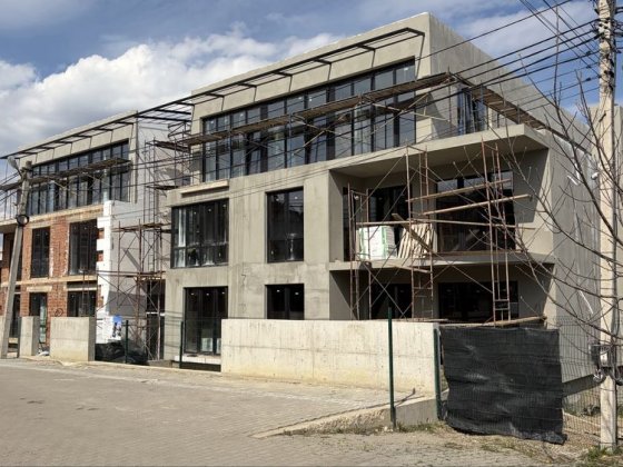 Продаж двохкімнатноі квартири дослідна станція Годилів