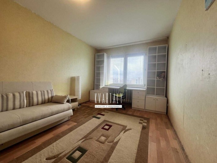 Продаж 3-кімнатної квартири вул. Милославська, 4 - фото 1