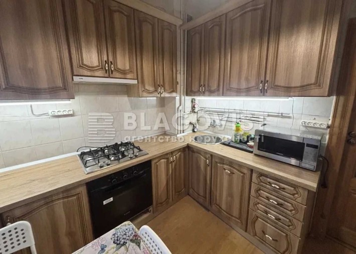 Продаж квартири Сталінка Героїв Оборони,3 Голосіївський Парк - фото 1