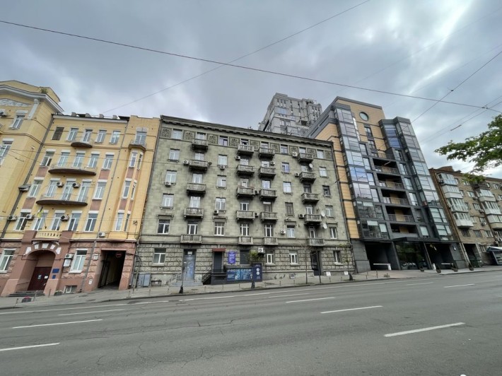 2к Саксаганського 70б продаж без комісійних . Ліфт, газова колонка, укриття ст.М Університет-пішки - фото 1